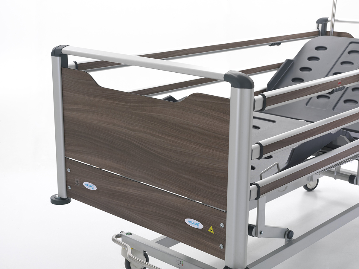 Кровать медицинская электрическая NITROCARE с принадлежностями серия OPTIMA NITRO HB 3230 Лидер-М Кровать медицинская электрическая NITROCARE с принадлежностями серия OPTIMA NITRO HB 3230 Лидер-М