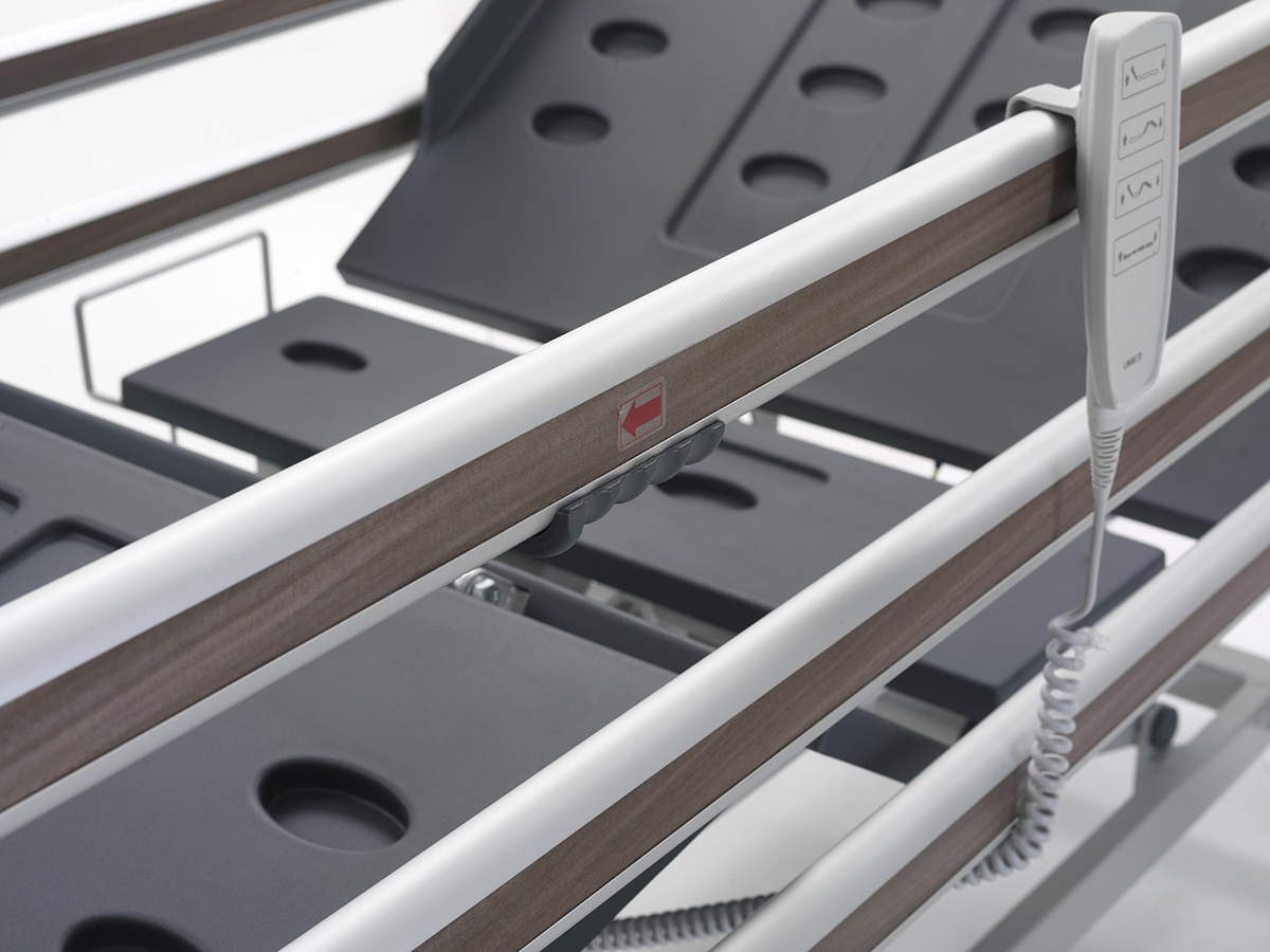 Кровать медицинская электрическая NITROCARE с принадлежностями серия OPTIMA NITRO HB 3230 Лидер-М Кровать медицинская электрическая NITROCARE с принадлежностями серия OPTIMA NITRO HB 3230 Лидер-М