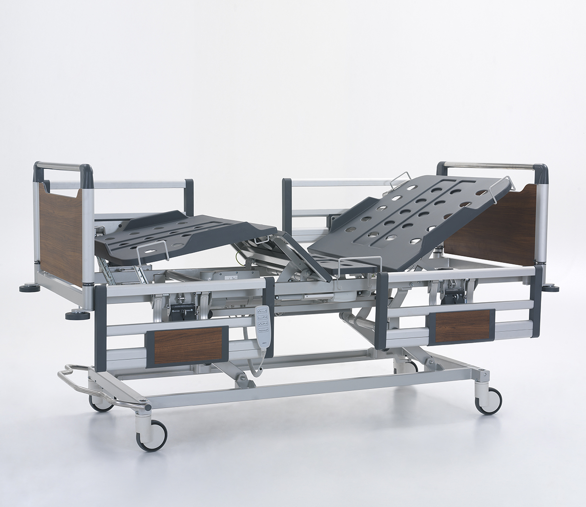 Кровать медицинская электрическая NITROCARE с принадлежностями серия MOONLIGHT NITRO HB 3340 Лидер-М